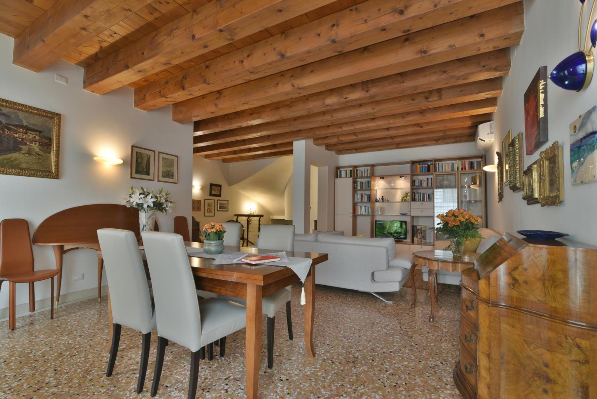 Padovaresidence Apartments - Vista Piazza Delle Erbe E Palazzo Della Ragione Екстер'єр фото