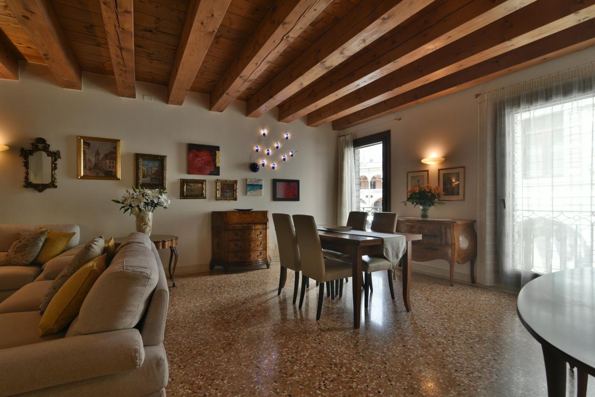 Padovaresidence Apartments - Vista Piazza Delle Erbe E Palazzo Della Ragione Екстер'єр фото