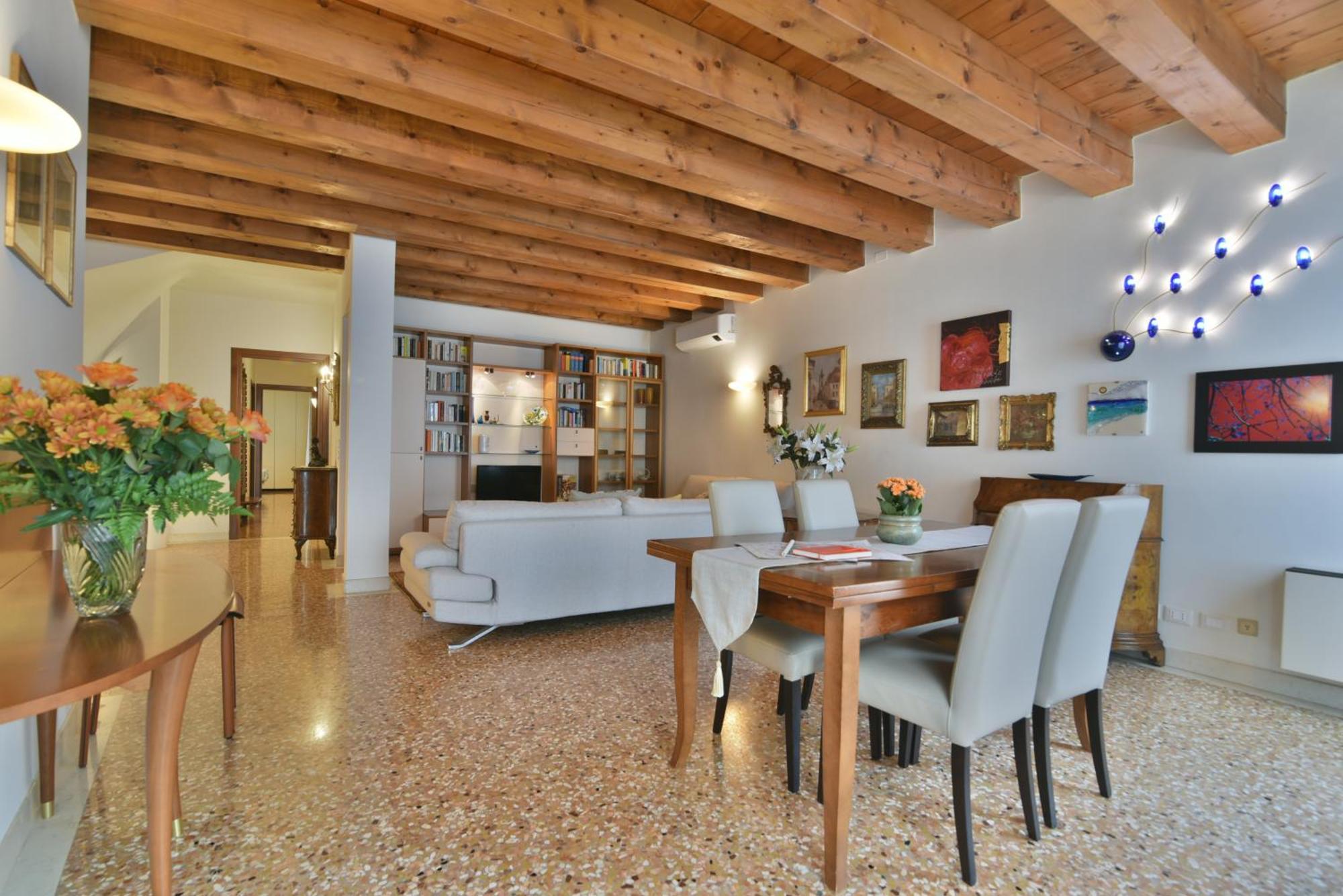 Padovaresidence Apartments - Vista Piazza Delle Erbe E Palazzo Della Ragione Екстер'єр фото